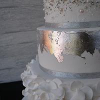 1920's Glam Wedding Cake