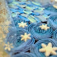 Elsa dress with shimmering bodice cupcake cake