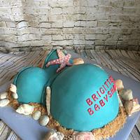 Babyshower cake big belly sea theme