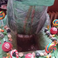 Willy Wonka cake with working waterfall!