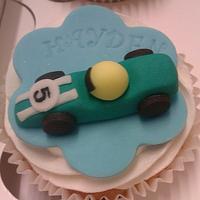 racing car cupcakes