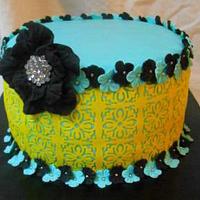 blue yellow yellow cake