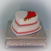 Hearts and Roses - traditional wedding cake