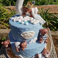 Sweet bears christening cake 