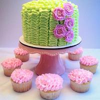 Ruffle Cake and matching cupcakes