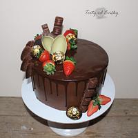 Chocolate drip cake