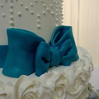 Simply Elegant Buttercream Wedding Cake
