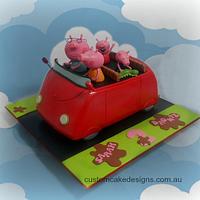 Peppa Pig Car Cake
