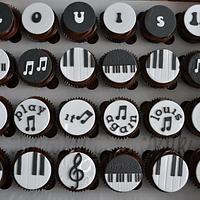 Piano Themed Cupcakes