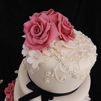 Dusky Rose Wedding cake