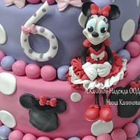 Minnie Mouse cake