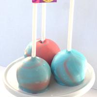 Tie Dye cake pops: Inside and out!