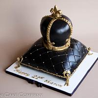 A Regal Crown and Cushion Cake