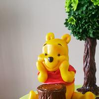 Winnie the pooh cake 