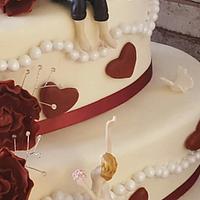 Hearts and Roses Wedding cake