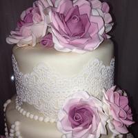 Roses, Lace & Pearls Wedding Cake