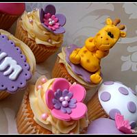 Cute Giraffe Cupcakes