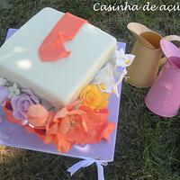 A surprise box with flowers