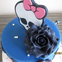 Monster High Cake