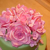 rose cake