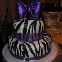 Diva cake zebra stripes