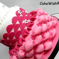 Wedding cake pink & wafer paper flower