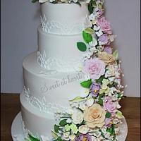 White wedding floral cake