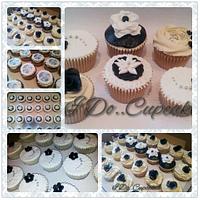 Black & White engagment cupcakes