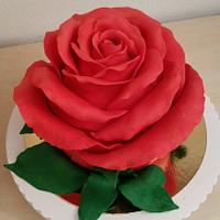 Sweet Rose Cake