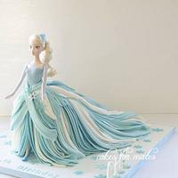 Frozen Elsa Cake