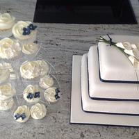 Cala lily wedding cake