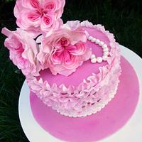 Cake with David Austin Rose Tutorial (Easy, quick and inexpensive, using 2 round cutters)