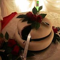 Black & White Cake with Roses
