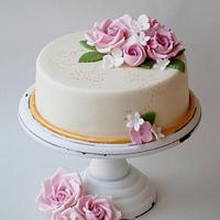 Brocante Roses Cake