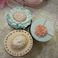 Romantic Vintage Cupcake Toppers
