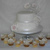 Blush rose wedding cake