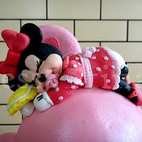 baby minnie mouse cake