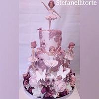 Ballerinas cake