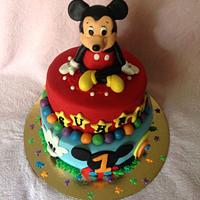 Mickey clubhouse cake 