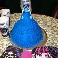 Monster High Princess cake