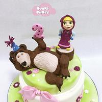 Masha e orso - Decorated Cake by Donatella Bussacchetti - CakesDecor