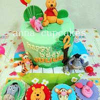 winnie the pooh and friends cake