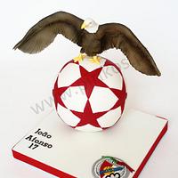 Benfica's Eagle Cake