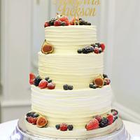 Simple knife effect buttercream cake with fruit