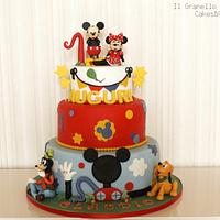 Mickey Mouse Clubhouse Cake <3 
