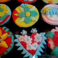 apple's flower cupcakes