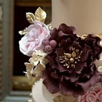 Baroque Love Wedding cake by Mericakes