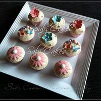 Ivory cupcakes