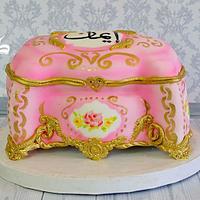 Antique french jewelry box cake