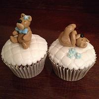 Teddy cupcakes